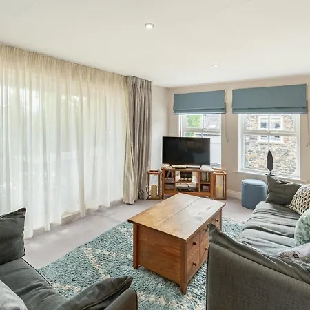 דירה 3 Bed In Portinscale Oc-Lr051 פורטינסקייל